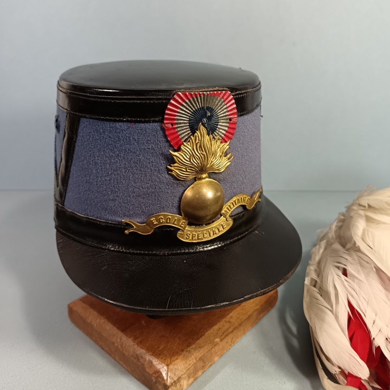 SHAKO DE L'ECOLE MILITAIRE DE ST CYR ESM ECOLE SPECIALE MILITAIRE FABRICATION DES ANNEES 1950-1960 TAILLE 57-58