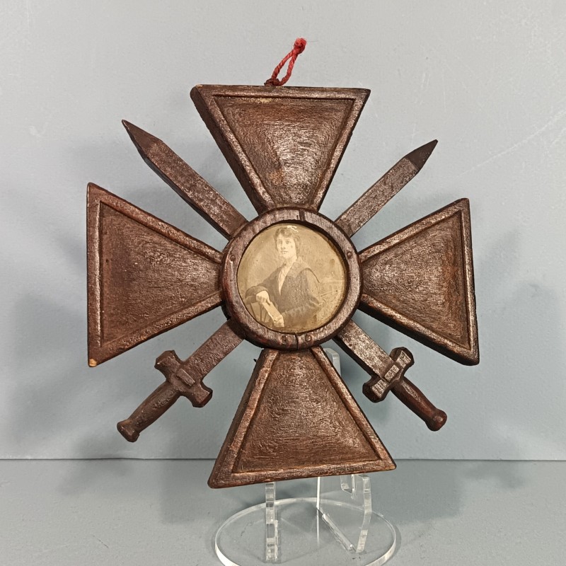 CROIX DE GUERRE EN BOIS ARTISANAT DE TRANCHEE SOUVENIR DE LA GRANDE GUERRE 1914 1918