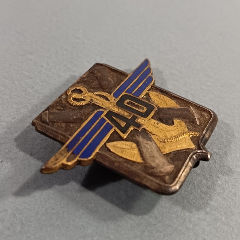 INSIGNE MILITAIRE 40 ème GROUPE AUTONOME COLONIALE DES FTA FORCES ANTIAERIENNES FABRICATION 1944-45 DRAGO PARIS RUE BERANGER
