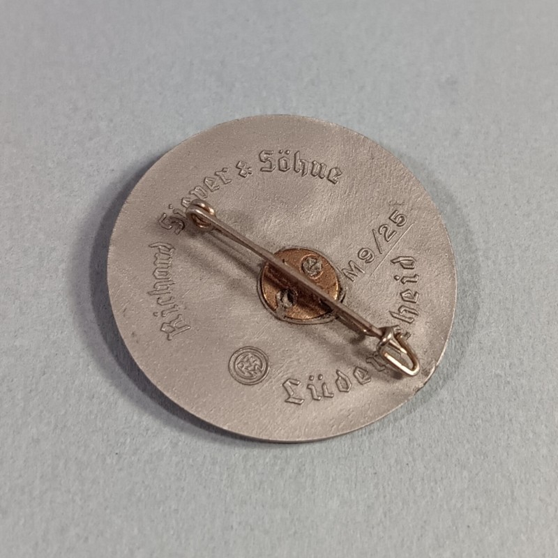ALLEMAGNE INSIGNE DE JOURNEE DU RAD SPORTAPPELL 1938 FABRICATION SECONDE GUERE RZM M9/25 DIAMETRE 3.5 cm TAG DER ARBEIT
