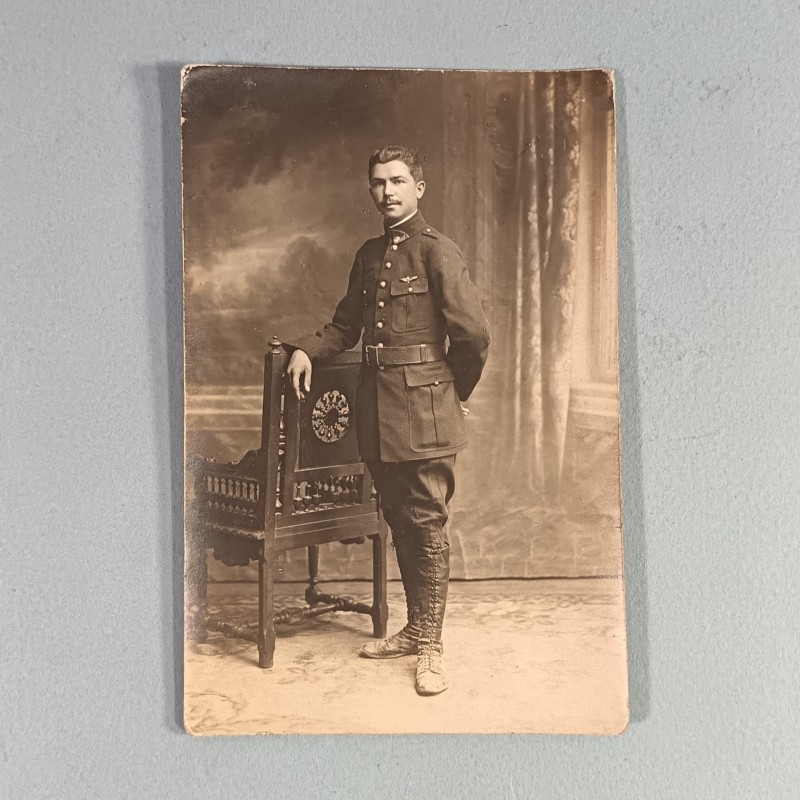 PHOTO CPA D'UN SOLDAT DU 2 REGIMENT D'AVIATION AVEC AILLES DE PILOTE FORMAT 13.5 X 9 cm AVIATEUR GUERRE 1914 1918