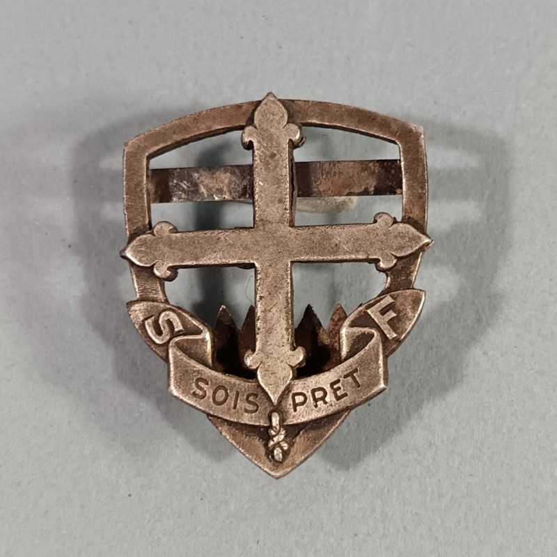 INSIGNE DE CHAPEAU OU BERET DE CHEF SCOUTS DE FRANCE FABRICATION G.GRAS CUSSET ALLIER ANNEES 1930 1940