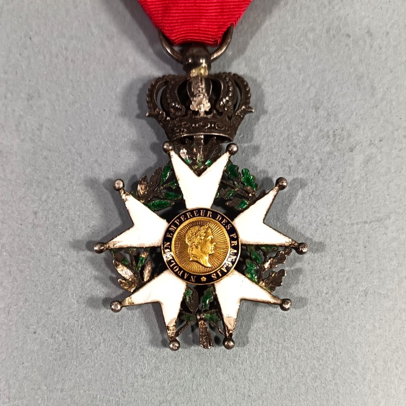 FRANCE MEDAILLE DE CHEVALIER DE L'ORDRE DE LA LEGION D'HONNEUR NAPOLEON III PRESIDENCE 1851 1852