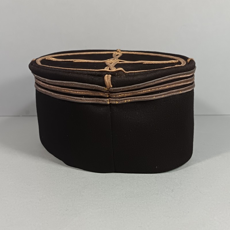 KEPI MODELE 1919 1931 DE CAPITAINE DE L'ARTILLERIE PAS DE CHIFFRE ANNEES 1940 TAILLE 58 UNIFORME CAMPAGNE 1939 1940, TENUE 1931