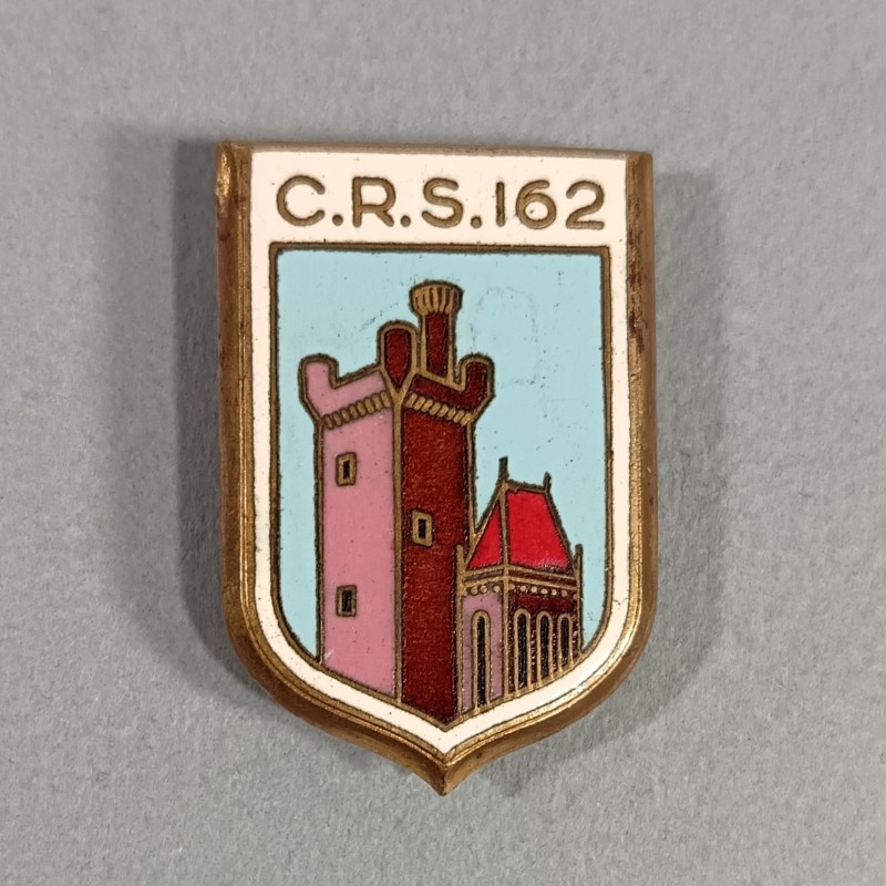 INSIGNE MILITAIRE 162 ème CRS UZES COMPAGNIE REPUBLICAINE DE SECURITE FABRICATION DRAGO RUE OLIVIER METRA