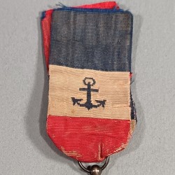 FRANCE MEDAILLE DE LA MARINE MARCHANDE EN ARGENT ATTRIBUEE A UN MATELOT EN 1908 HONNEUR ET TRAVAIL
