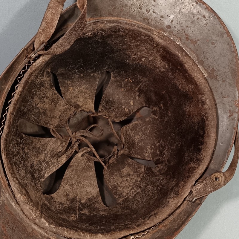 CASQUE ADRIAN MODELE 1915 INSIGNE DU GENIE COMPLET GUERRE 1914-1918 POILUS DE VERDUN INSIGNE CASQUE ET CUIRASSE RF