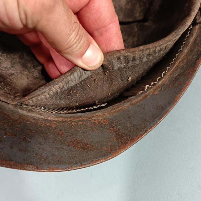 CASQUE ADRIAN MODELE 1915 INSIGNE DU GENIE COMPLET GUERRE 1914-1918 POILUS DE VERDUN INSIGNE CASQUE ET CUIRASSE RF