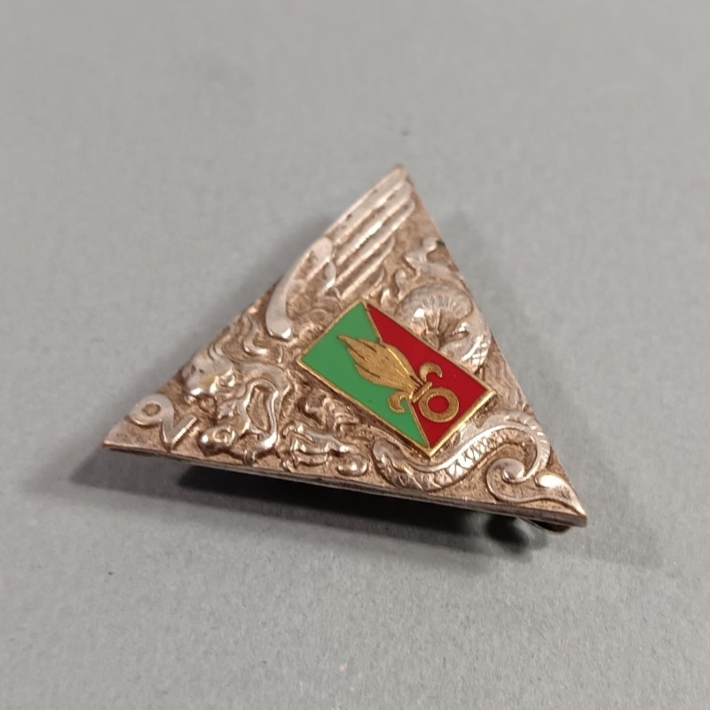 INSIGNE MILITAIRE 2 ème BEP REP PARACHUTISTE LEGION ETRANGERE PARA FABRICATION DRAGO PARIS G1948 VERT CLAIR