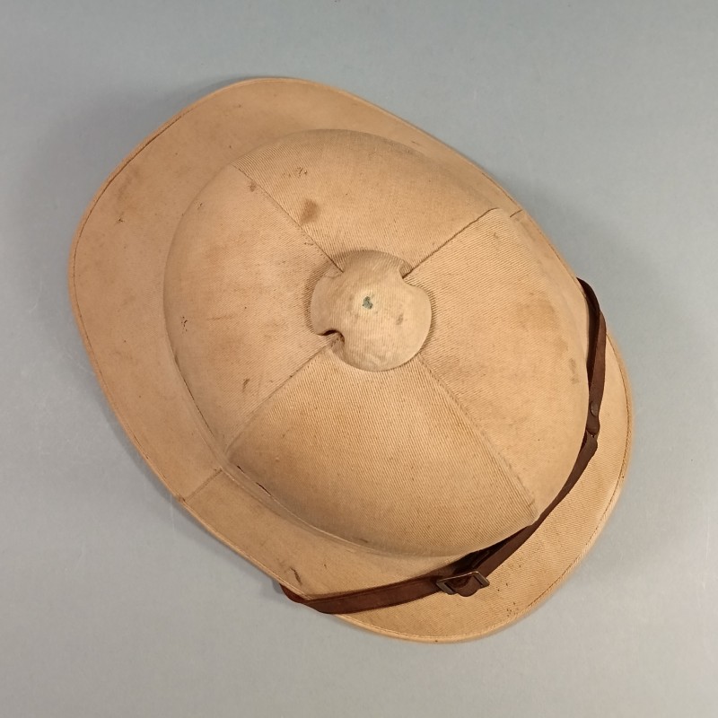 CASQUE COLONIAL EN TOILE BEIGE ET LIEGE DE TYPE ANGLAIS FABRICATION FRANCAISE MILITAIRE ARMEE DE LIBERATION FNFL 1943-1944
