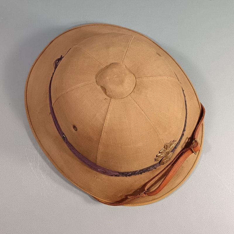 CASQUE COLONIAL GENDARMERIE MODELE 1931 FABRICATION ANNEES 1950 GRENADE DOREE GENDARMERIE COLONIALE