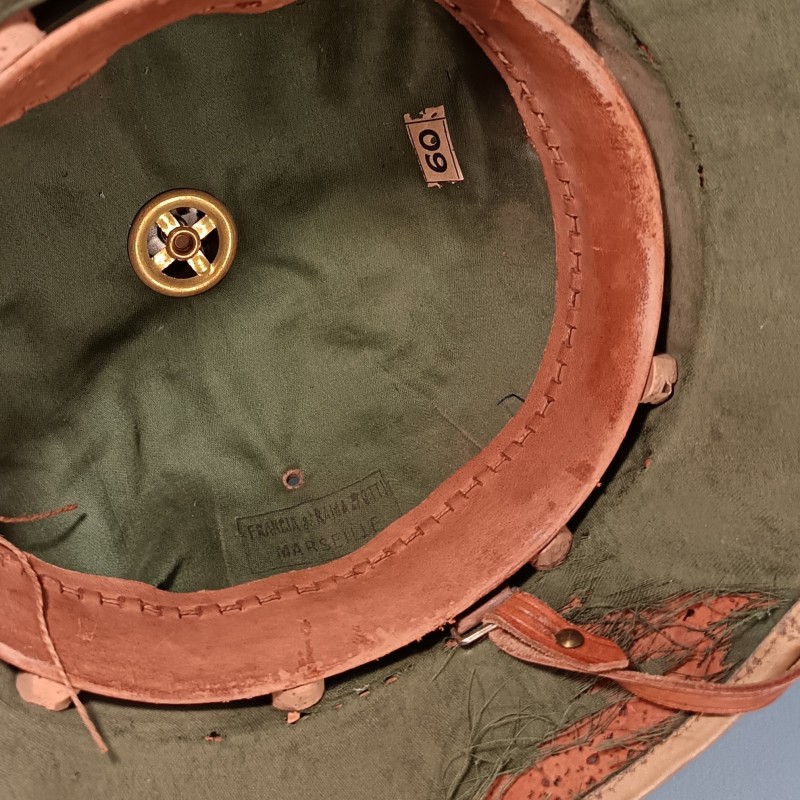 CASQUE COLONIAL GENDARMERIE MODELE 1931 FABRICATION ANNEES 1950 GRENADE DOREE GENDARMERIE COLONIALE