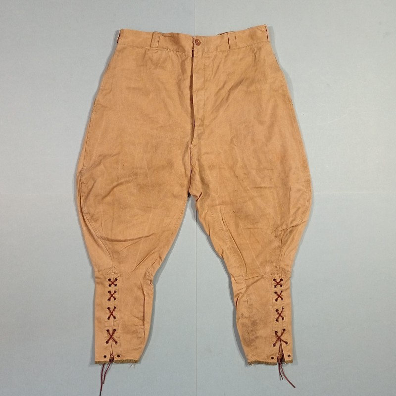 PANTALON CULOTTE SOUS OFFICIERS OU OFFICIER MODELE 1929 EN DRAP TOILE BEIGE OU SABLE PERIODE 1939 1945 TIRAILLEURS LEGION
