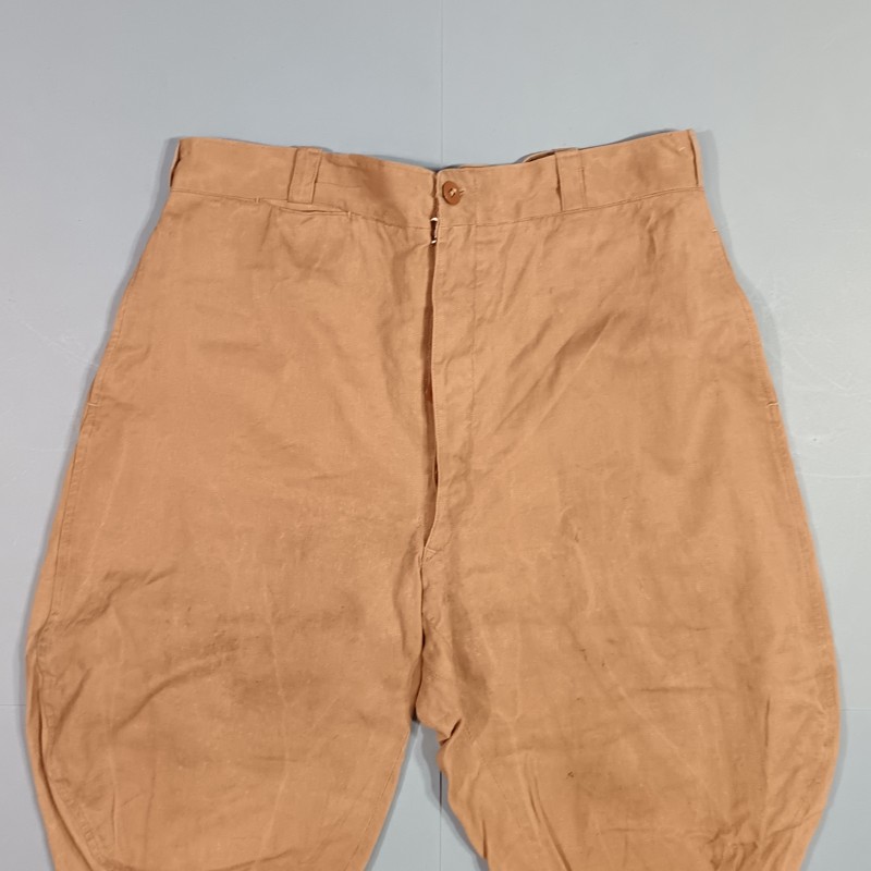PANTALON CULOTTE SOUS OFFICIERS OU OFFICIER MODELE 1929 EN DRAP TOILE BEIGE OU SABLE PERIODE 1939 1945 TIRAILLEURS LEGION