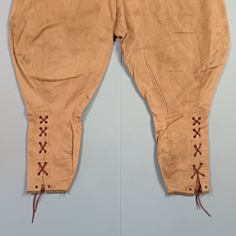 PANTALON CULOTTE SOUS OFFICIERS OU OFFICIER MODELE 1929 EN DRAP TOILE BEIGE OU SABLE PERIODE 1939 1945 TIRAILLEURS LEGION