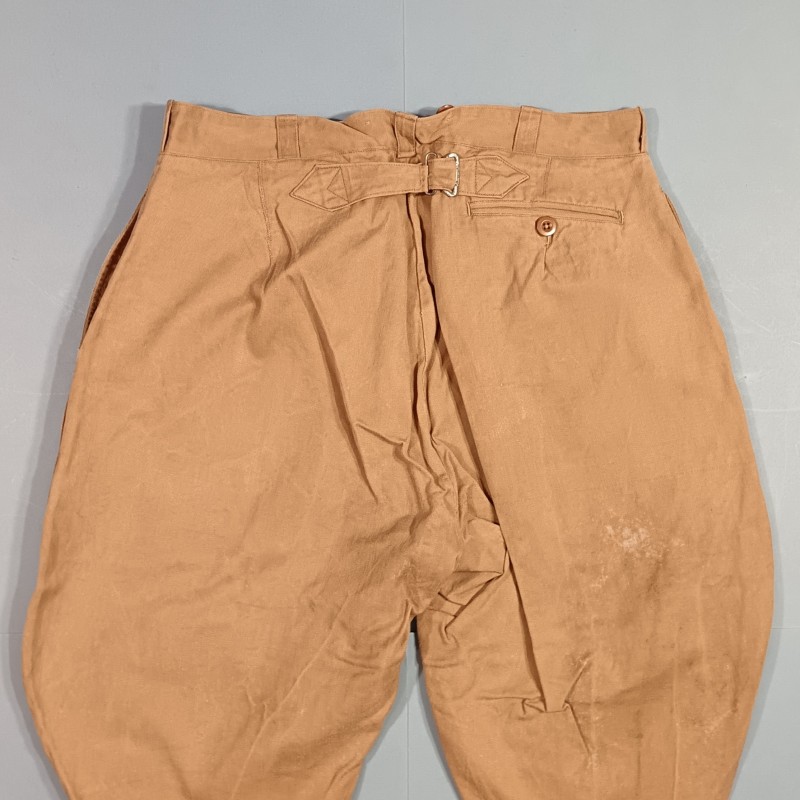 PANTALON CULOTTE SOUS OFFICIERS OU OFFICIER MODELE 1929 EN DRAP TOILE BEIGE OU SABLE PERIODE 1939 1945 TIRAILLEURS LEGION