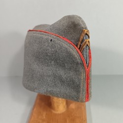 CALOT BLEU HORIZON OFFICIER LIEUTENANT 1914-1918 AVEC SOUTACHE ROUGE POUR L'ARTILLERIE PERIODE PREMIERE GUERRE TAILLE 58