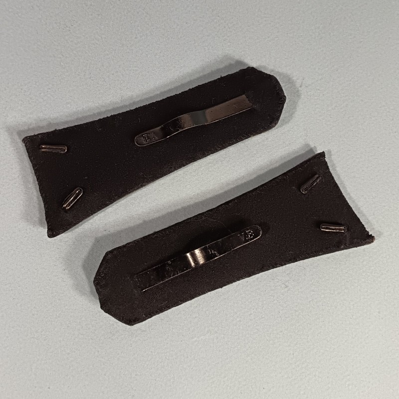 PAIRE D'EPAULETTES D'OFFICIER SUPERIEUR DU SERVICE DE SANTE MEDECIN POUR LA TENUE DE GALA OU LE SPENCER TROISIEME REPUBLIQUE