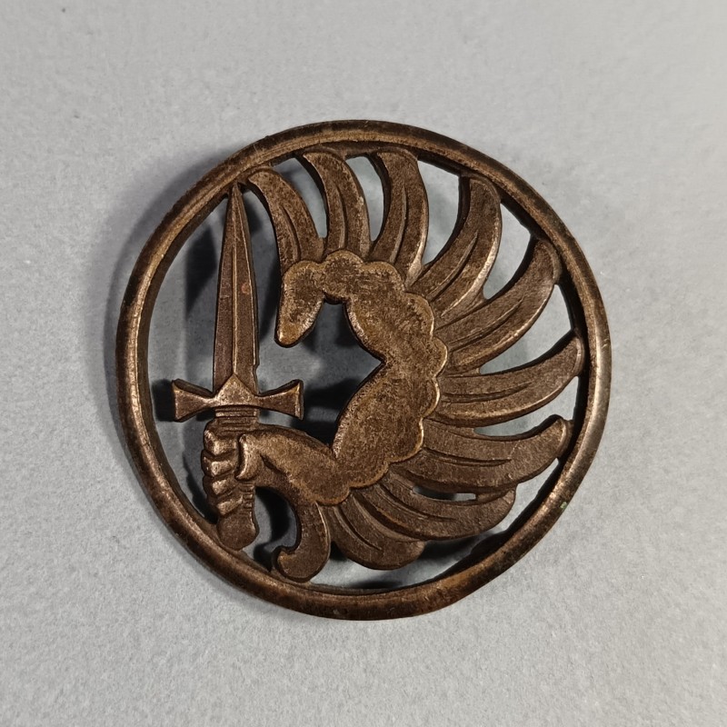 INSIGNE DE BERET PARACHUTISTE FABRICATION J. DECAT PARIS MODELE 1946 ANNEES 1950 TAP INDOCHINE ALGERIE
