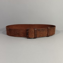 CEINTURON TROUPE EN CUIR MARRON MODELE 1903/1914 RIVETE ERZATS GUERRE 1914-1918 BOUCLE FER 107 cm