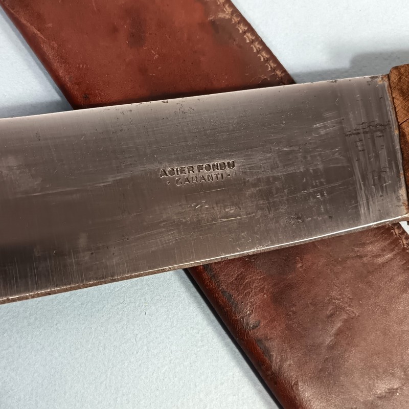 MACHETTE OU COUPE COUPE DE TIRAILLEURS SENEGALAIS AVEC SON ETUI SIMPLIFIER SECONDE GUERRE