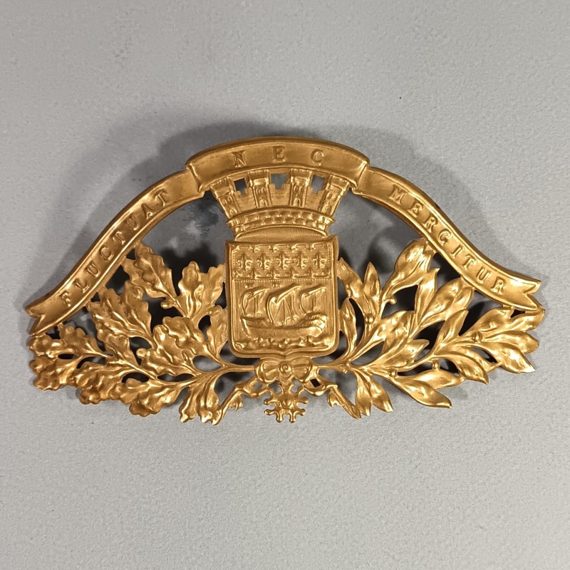 PLAQUE DE CASQUE DES SAPEURS POMPIERS DE LA VILLE DE PARIS FLUCTUAT NEC MERGITUR POUR CASQUE MODELE 1933