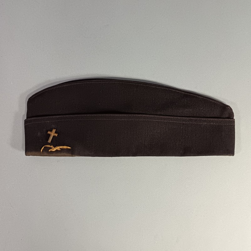 CALOT ARMEE DE L'AIR POUR UN AUMONIER MILITAIRE AVEC CHAROGNARD ET PETITE CROIX PERIODE 1950-1960