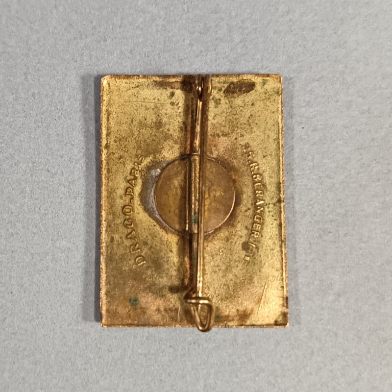 INSIGNE MILITAIRE G.M.Z.F.O. GOUVERNEMENT MILITAIRE ZONE FRANCAISE D'OCCUPATION FABRICATION 1944-45 DRAGO PARIS RUE BERANGER