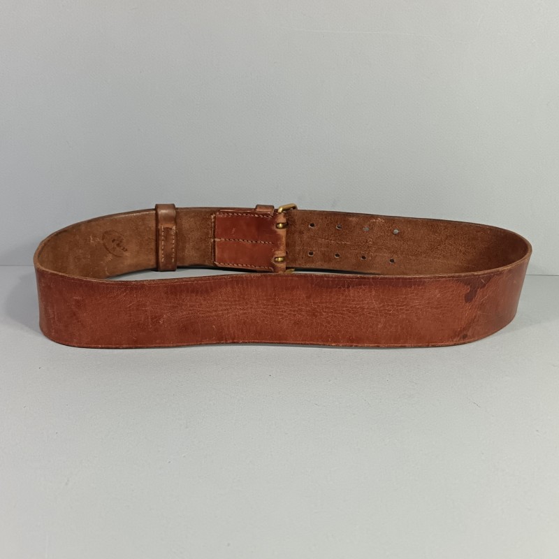 CEINTURON TROUPE EN CUIR MARRON MODELE 1903/1914 BOUCLE LAITON TAMPONNE DES ANNES 1920