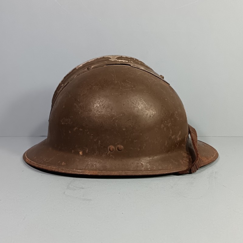 CASQUE DANS SON JUS DEFENSE PASSIVE MODELE 1926 INSIGNE DP PEINT 1939/1945 TAILLE 59