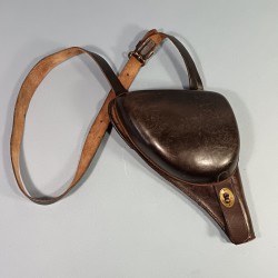ETUI D'OFFICIER EN CUIR NOIR AVEC SON BAUDRIER POUR REVOLVER ST ETIENNE MODELE 1892 ETUI " JAMBON " CHASSEURS ET GENDARME