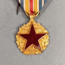 FRANCE MEDAILLE DES BLESSES GUERRE 1914-1918 1939-1945 MODELE SECOND TYPE FABRICATION ANCIENNE