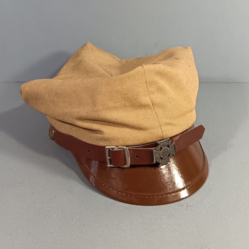 CASQUETTE DES SCOUT POLONAIS AVEC PETIT INSIGNE SUR LA JUGULAIRE TAILLE 55 FABRICATION RECENTE