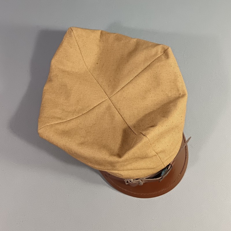 CASQUETTE DES SCOUT POLONAIS AVEC PETIT INSIGNE SUR LA JUGULAIRE TAILLE 55 FABRICATION RECENTE