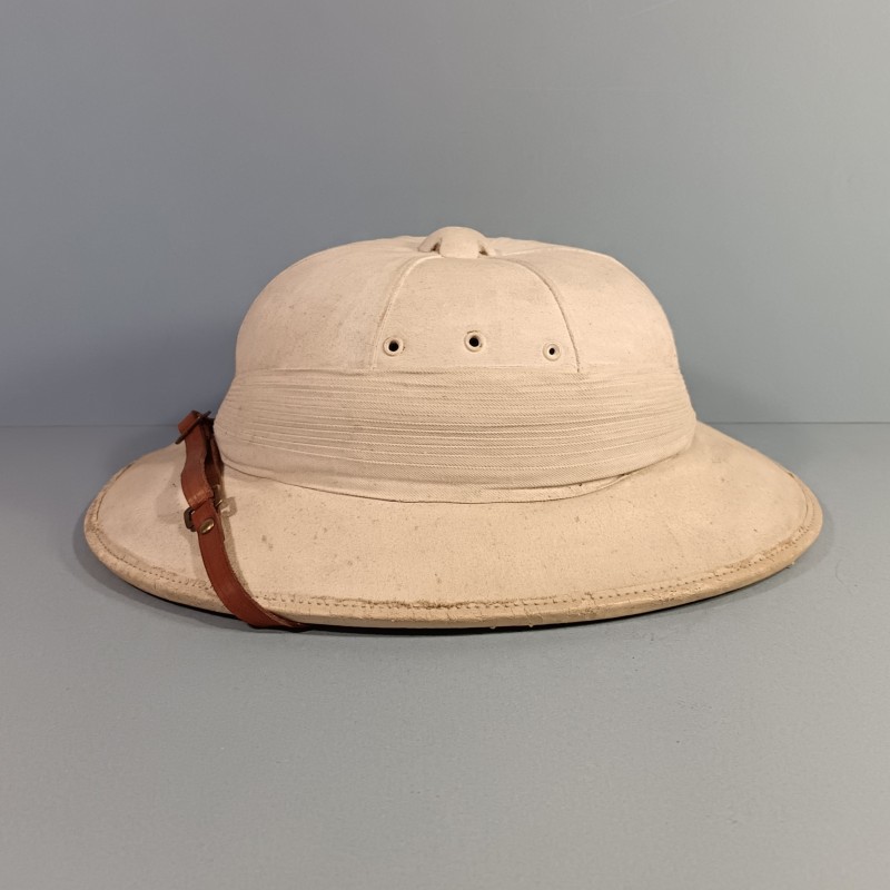 CASQUE COLONIAL FABRICATION CIVIL DES ANNEES 1940 - 1950 EN LIEGE ET TOILE BLANCHIE