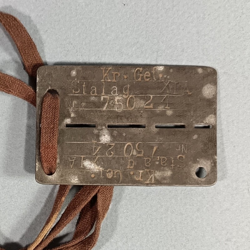 PLAQUES D'IDENTITE DE PRISONNIER AU STALAG XI A VILLE DE ALTENGRABOW EN ALLEMAGNE KRIEGSGEFANGENER