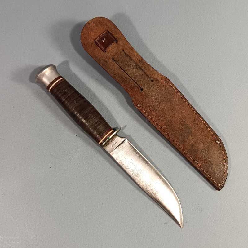 COUTEAU SCOUTS FABRICATION SABATIER DEPOSE FOURREAU MARQUE DES BOY SCOUTS OF AMERICA ANNEES 1940-1950