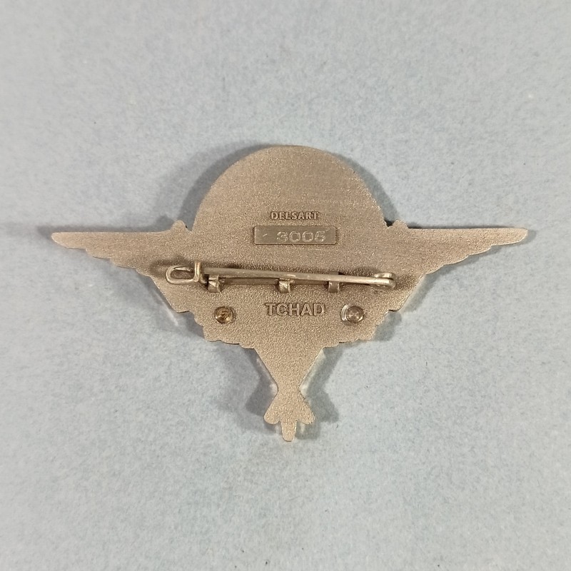 TCHAD INSIGNE MILITAIRE BREVET PARACHUTISTE TCHADIEN FABRICATION DELSART NUMEROTE 3005