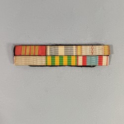 BARRETTE DE RAPPEL D'UN PLACARD DE 6 MEDAILLES D'UN ANCIEN COMBATTANT DE LA GUERRE 1939 1945 LIBERATION INDO ALGERIE