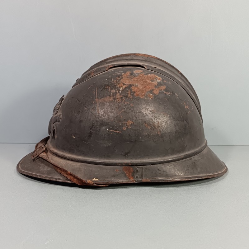 CASQUE ADRIAN MODELE 1915 ARTILLERIE COMPLET GUERRE 1914-1918 POILUS DE VERDUN INSIGNE GRENADE ET CANONS CROISES