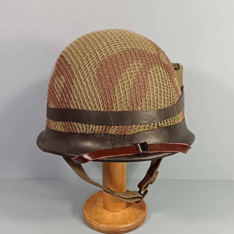 CASQUE FRANCAIS MODELE 1951 AVEC CAMOUFLAGE ET PANSEMENT ETAT NEUF DE STOCK LOURD CARPENTIER 1952 ET LINER CARPENTIER 1953