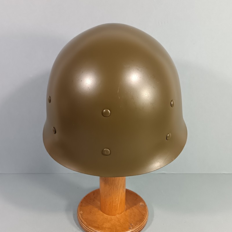 CASQUE FRANCAIS MODELE 1951 AVEC CAMOUFLAGE ET PANSEMENT ETAT NEUF DE STOCK LOURD CARPENTIER 1952 ET LINER CARPENTIER 1953