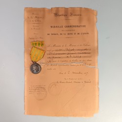 DIPLOME ET MEDAILLE DU TONKIN CHINE ANNAM POUR LA MARINE 7 BATAILLES CANONNIER SERVANT D'ARTILLERIE DE MARINE