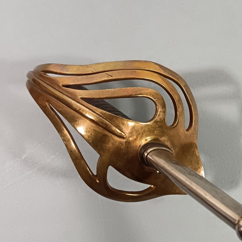 SABRE MODELE 1822 1882 FANTAISIE POUR OFFICIERS DE CAVALERIE OU ARTILLERIE MONTEE GARDE DITE DE NANCY LAME COURBE