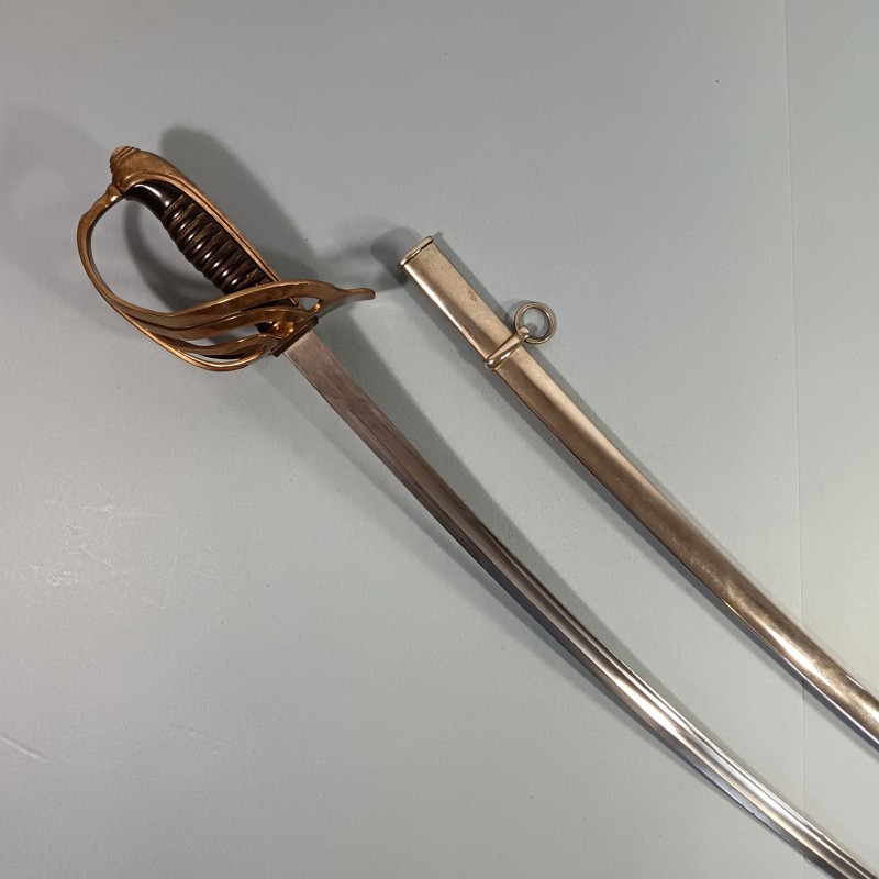 SABRE MODELE 1822 1882 FANTAISIE POUR OFFICIERS DE CAVALERIE OU ARTILLERIE MONTEE GARDE DITE DE NANCY LAME COURBE
