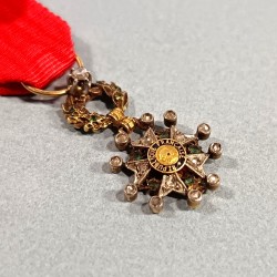 SUPERBE !! FRANCE REDUCTION DE LA MEDAILLE D'OFFICIER DE L'ORDREDE LA LEGION D'HONNEUR FABRICATION LUXE EN OR ET BRILLANTS
