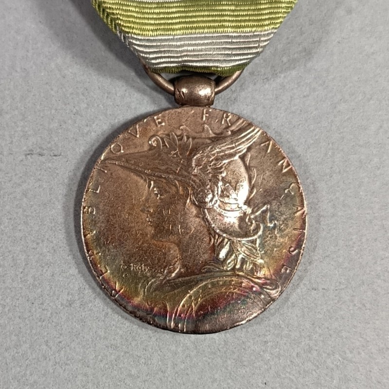 FRANCE MEDAILLE DE LA SECONDE EXPEDITION DE MADAGASCAR AVEC SA BARRETTE 1895 POUR LA CAMPAGNE DE 1894 A 1895