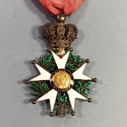 FRANCE MEDAILLE DE CHEVALIER DE L'ORDRE DE LA LEGION D'HONNEUR MODELE MONARCHIE DE JUILLET 1830 1848 LOUIS PHILIPPE
