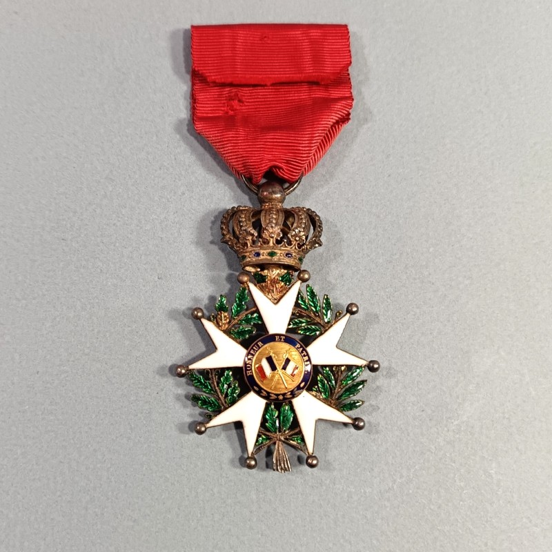 FRANCE MEDAILLE DE CHEVALIER DE L'ORDRE DE LA LEGION D'HONNEUR MODELE MONARCHIE DE JUILLET 1830 1848 LOUIS PHILIPPE