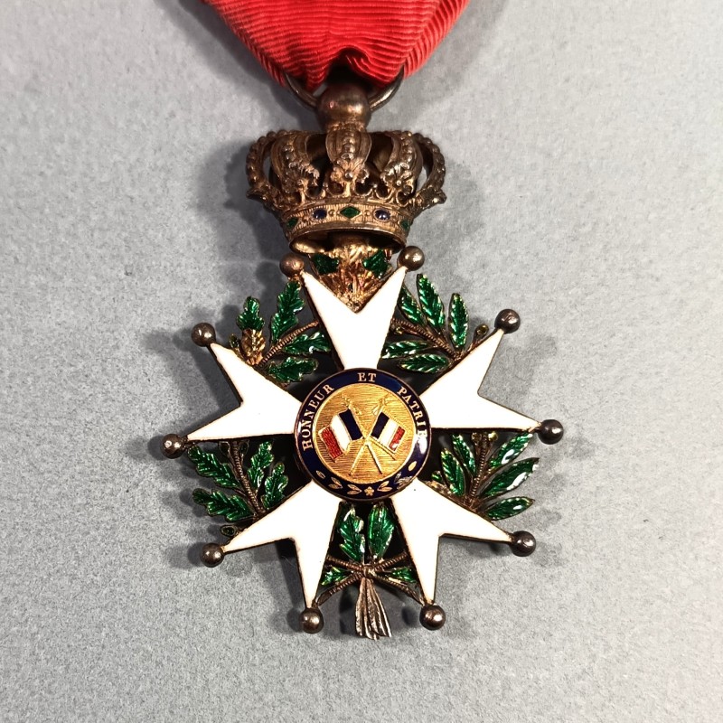 FRANCE MEDAILLE DE CHEVALIER DE L'ORDRE DE LA LEGION D'HONNEUR MODELE MONARCHIE DE JUILLET 1830 1848 LOUIS PHILIPPE